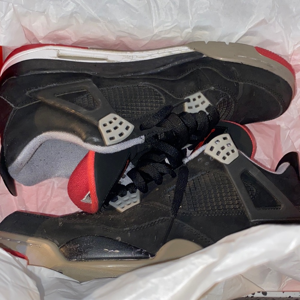 Air Jordan 4 Breds (Very Used)